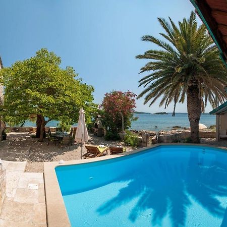 Luxury Beachfront Villa Mare With Private Pool At The Beach Orebic - Peljesac Extérieur photo