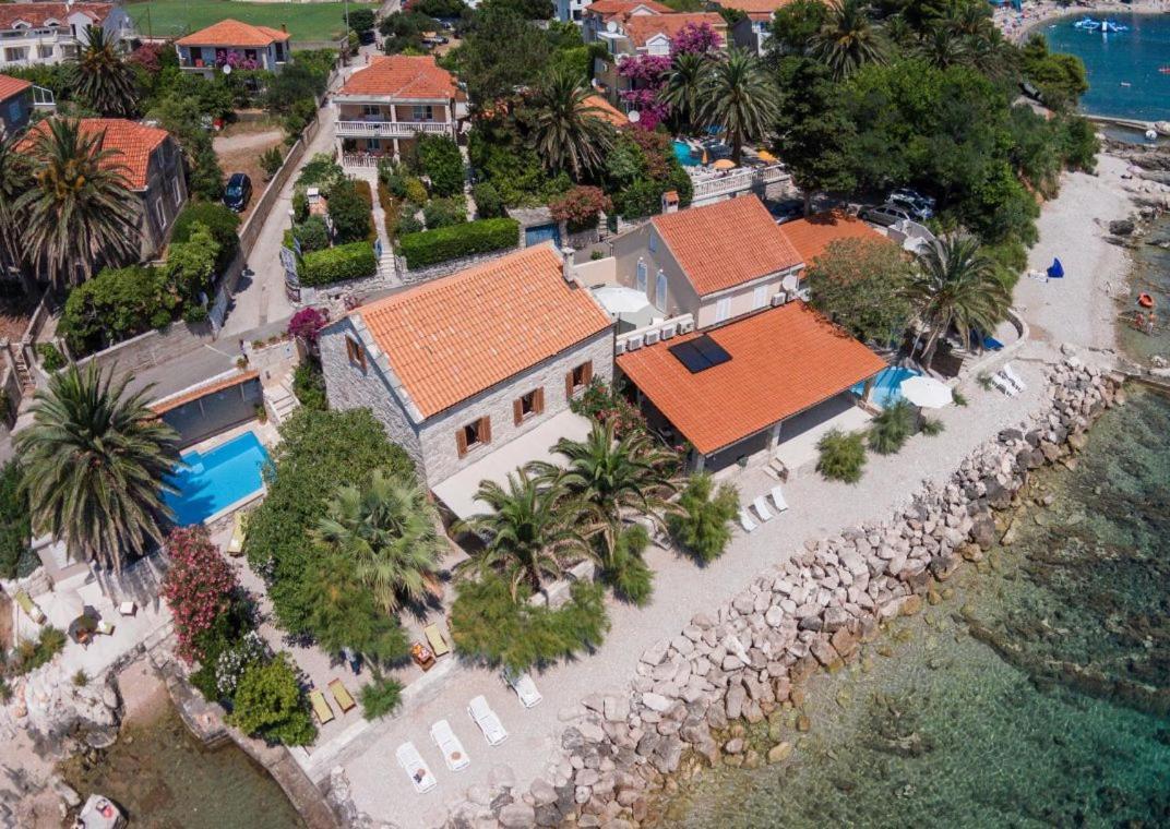 Luxury Beachfront Villa Mare With Private Pool At The Beach Orebic - Peljesac Extérieur photo