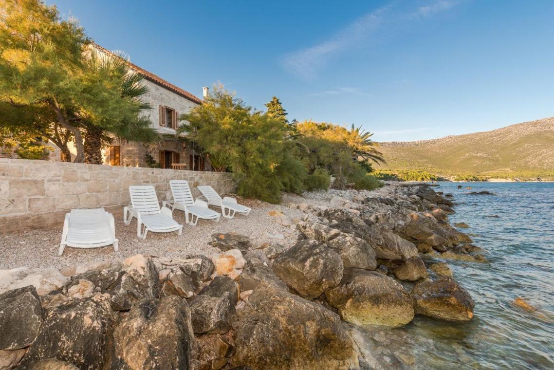 Luxury Beachfront Villa Mare With Private Pool At The Beach Orebic - Peljesac Extérieur photo